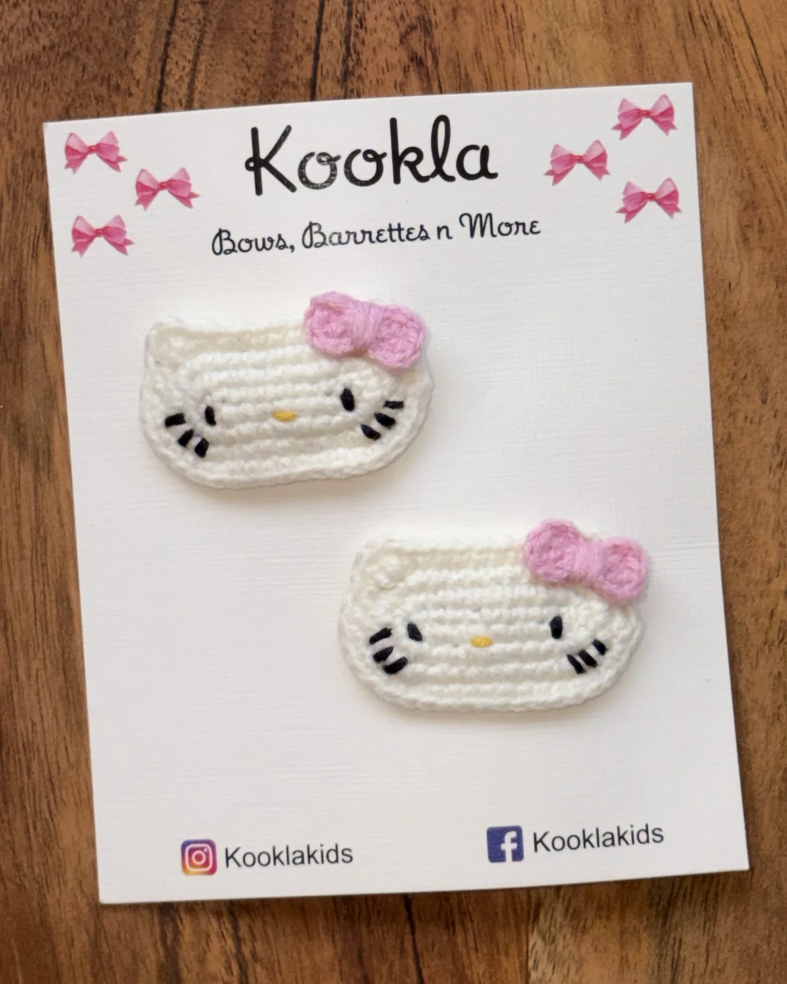 Crochet Cat Clips (Pair) — White / Pink