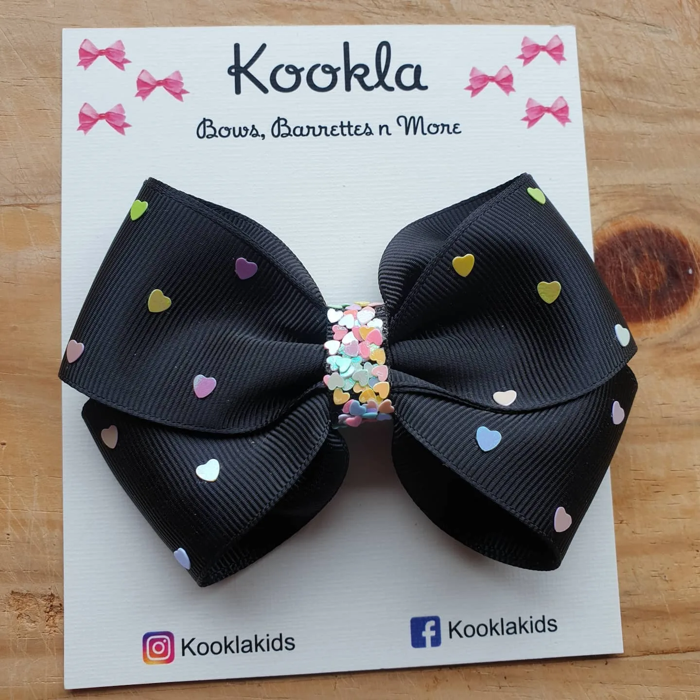 Heart Print Grosgrain Boutique Bow Clip — Black / Multicolour Hearts