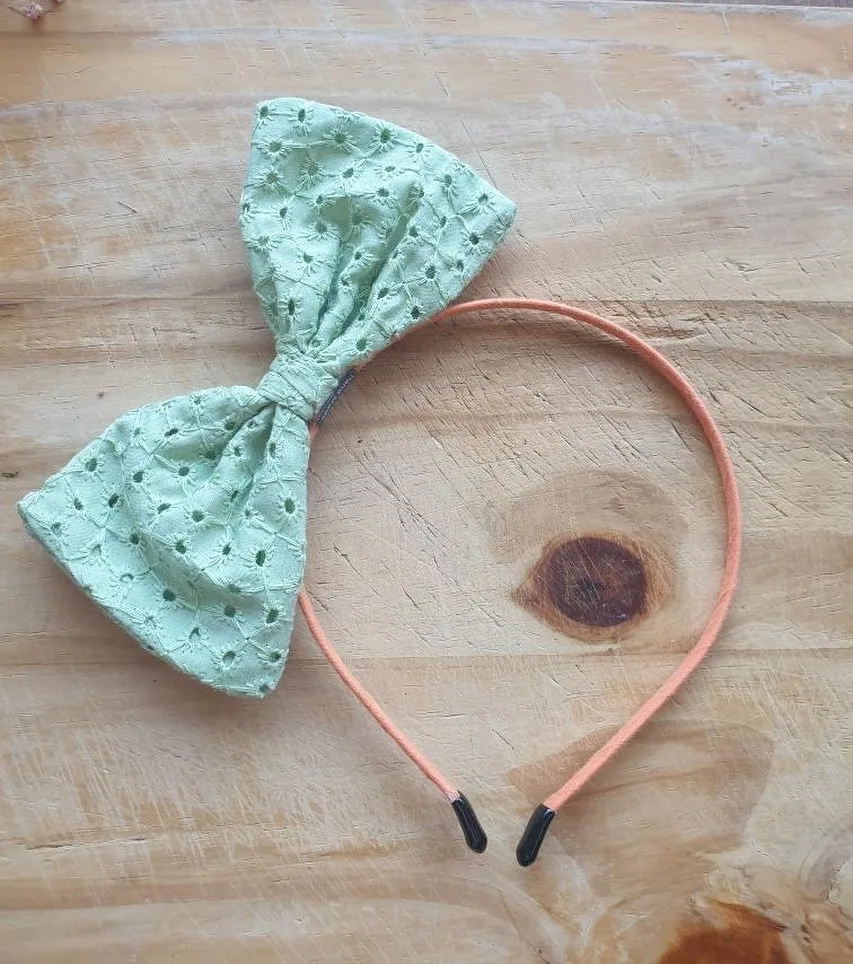 Eyelet Big Bow Thin Alice Band — Mint / Peach