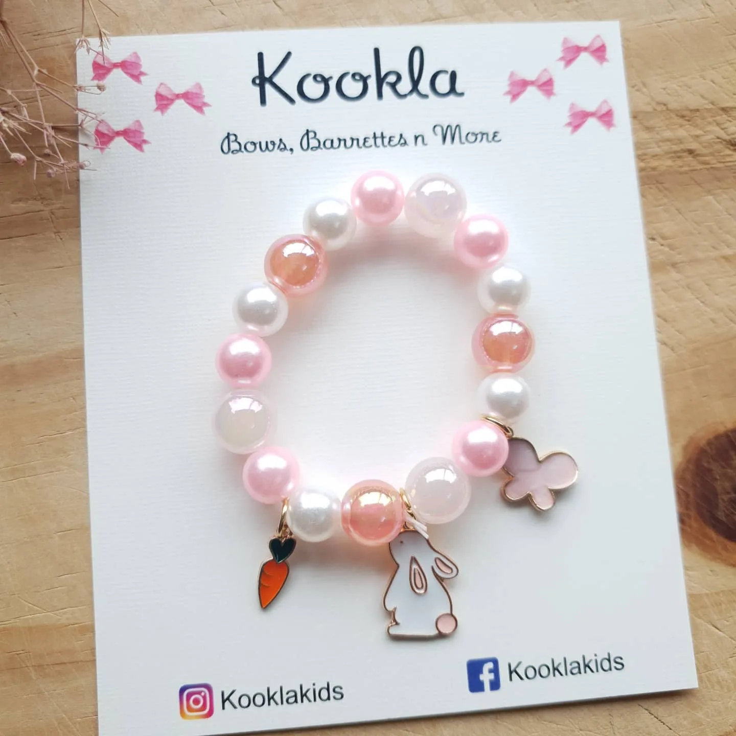 Bead Stretch Charm Bracelet — Pink / White Pearl