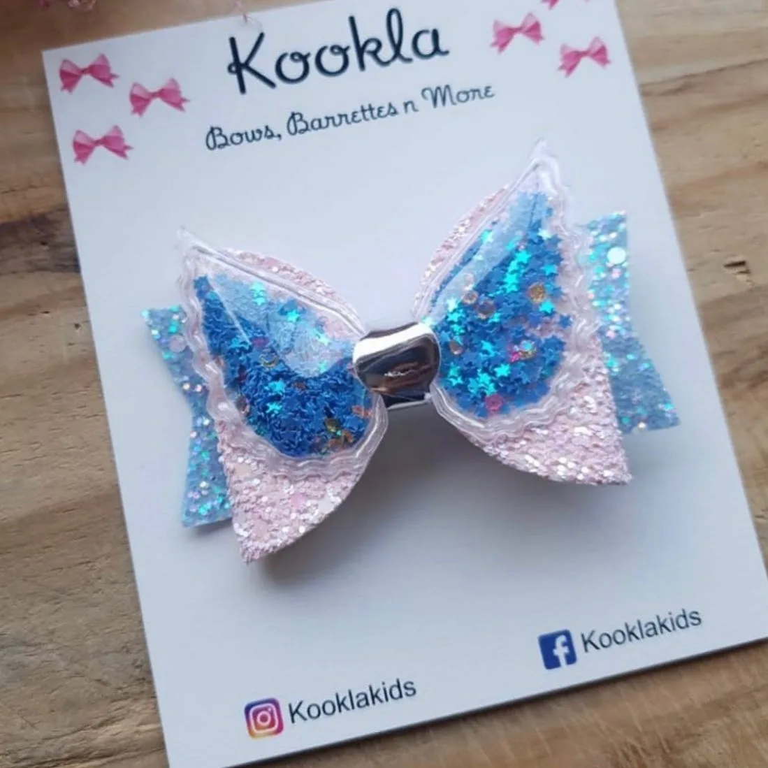 Glitter Shaker Wing Bow Clip — Blue / Pink Glitter