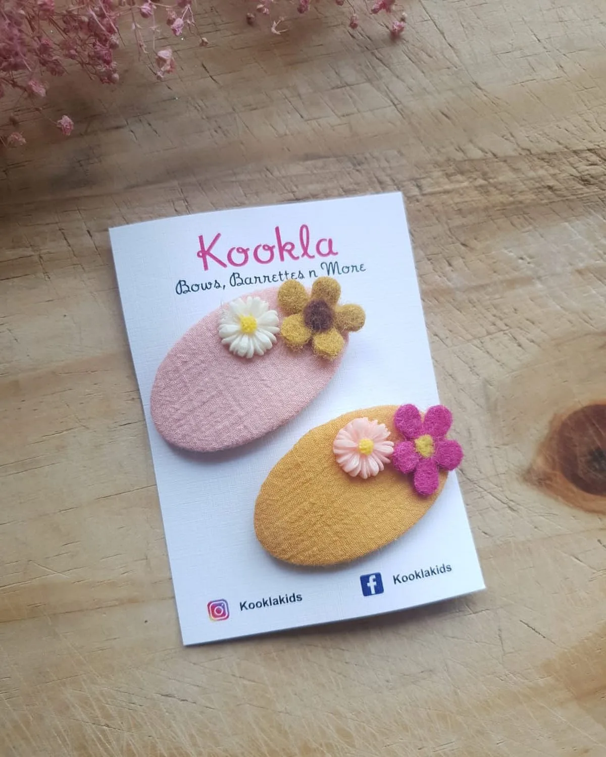 Textured Oval Snap Resin Flower Clip (Pair) — Pink / Mustard