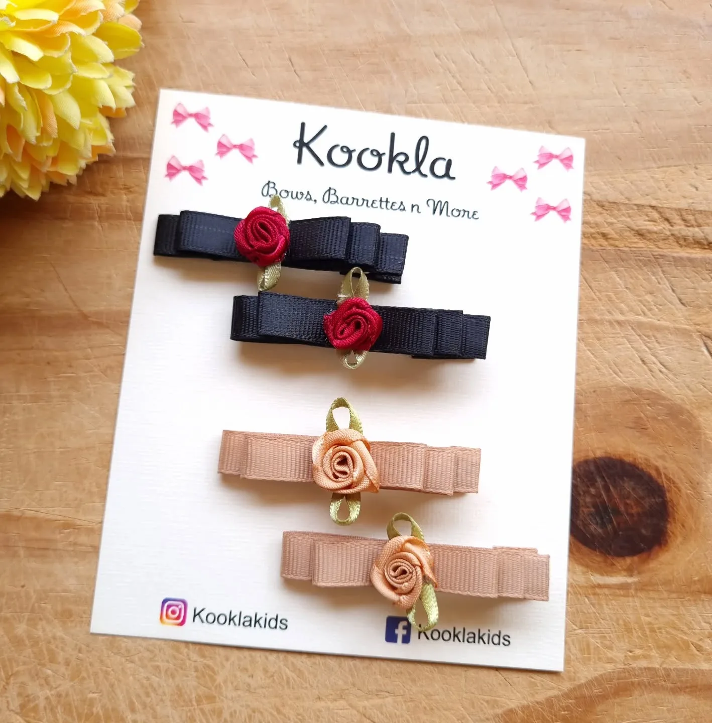 Grosgrain Bar Clip Satin Rosebud (Set of 4) — Black-Red Rose / Beige