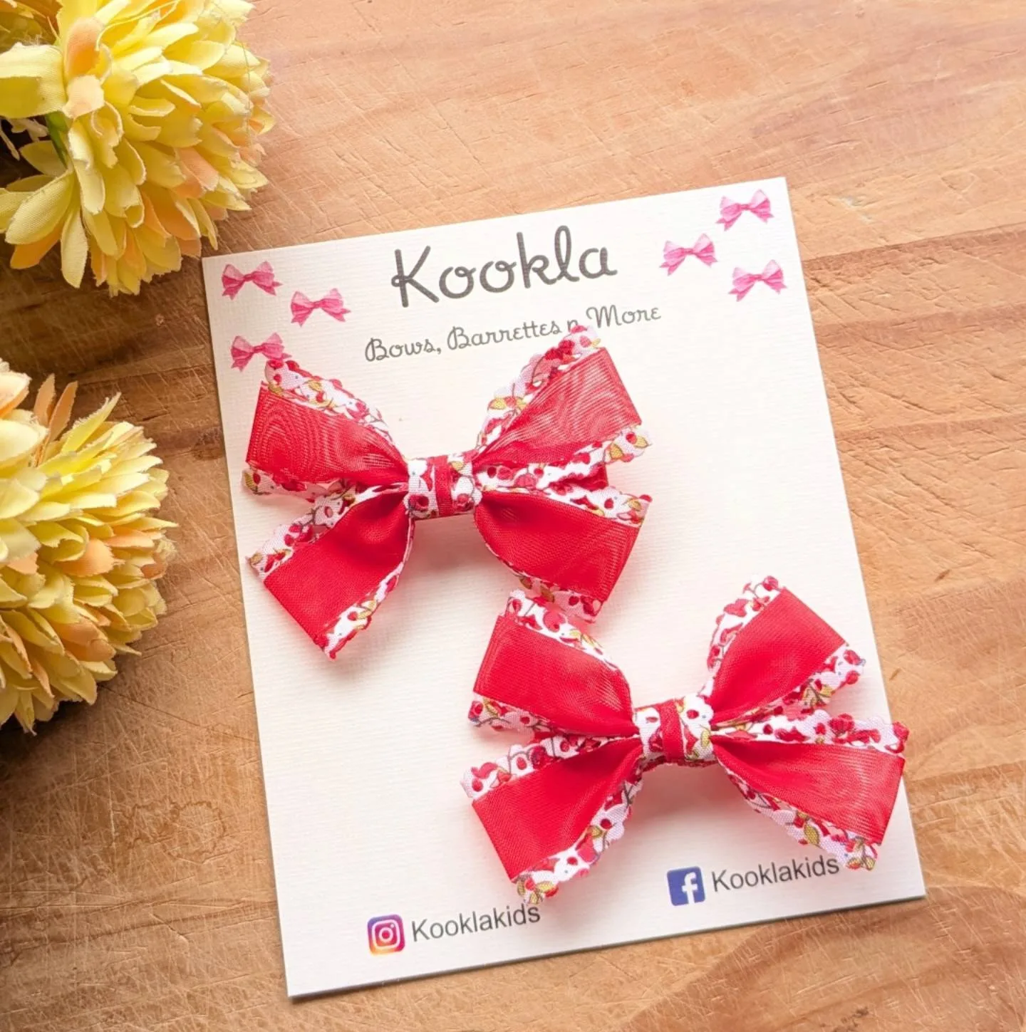 Floral Trim Bow Clips (Pair) — Red