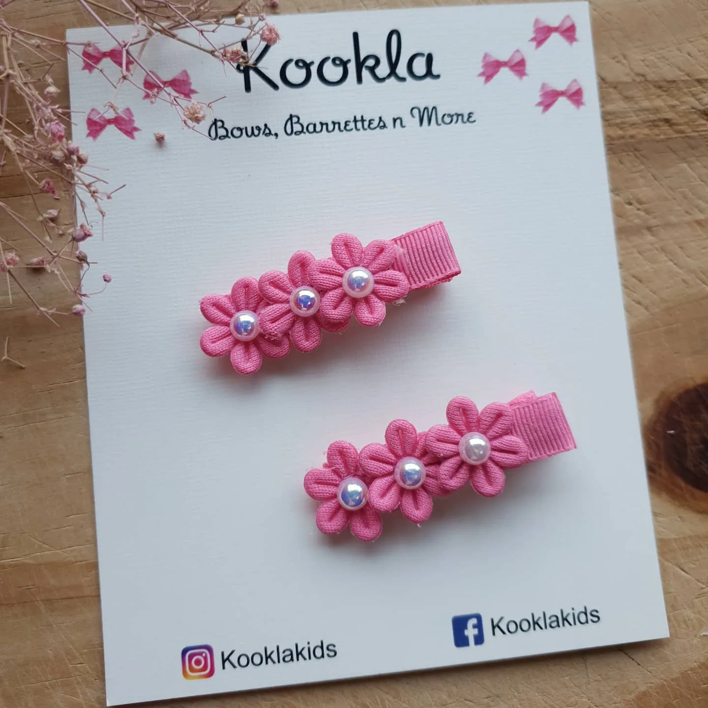 Three Flower Pearl Bar Clip (Pair) — Pink
